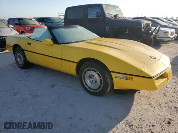 ✅ 1986 Chevrolet Corvette • VIN: 1G1YY6788G5905988 • Lot: 75084264. Wystawiony na Copart z przebiegiem 44 985 mil. Bezpłatny archiwum sprzedaży aukcyjnych z USA i szczegółowy raport historii pojazdu na DreamBid. Zdjęcie 6.