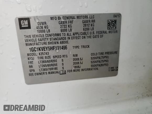 ✅ 2017 Chevrolet Silverado 2500HD LT • VIN: 1GC1KVEY5HF191496 • Lot: 67532715. Wystawiony na Copart z przebiegiem 181 972 mil. Bezpłatny archiwum sprzedaży aukcyjnych z USA i szczegółowy raport historii pojazdu na DreamBid. Zdjęcie 12.