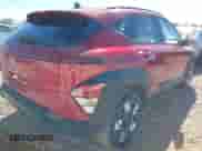 2025 Hyundai Kona SEL с VIN KM8HB3AB6SU324706, выставлен на аукционе IAAI как лот 43599824 с пробегом 7 533 миль миль и . История ставок и продаж доступна на DreamBid. Изображение 4.