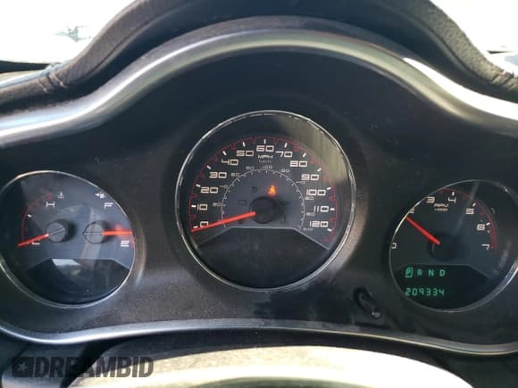 ✅ 2013 Dodge Avenger SE • VIN: 1C3CDZAB7DN681373 • Лот: 77831694. Опубликован ранее на Copart с пробегом 209 334 миль. Бесплатный доступ к архиву аукционных продаж из США и подробный отчёт об истории автомобиля на DreamBid. Изображение 9.