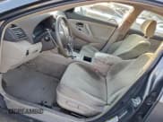 ✅ 2007 Toyota Camry LE • VIN: 4T1BE46K07U721105 • Lot: 95002155. Wystawiony na Copart z przebiegiem 277 854 mil. Bezpłatny archiwum sprzedaży aukcyjnych z USA i szczegółowy raport historii pojazdu na DreamBid. Zdjęcie 7.