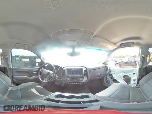 ✅ 2017 Chevrolet Silverado 2500HD LT • VIN: 1GC1KVEY5HF211021 • Lot: 58297065. Wystawiony na Copart z przebiegiem 176 143 mil. Bezpłatny archiwum sprzedaży aukcyjnych z USA i szczegółowy raport historii pojazdu na DreamBid. Zdjęcie 14.