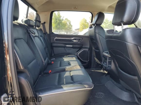 ✅ 2019 Ram 1500 Laramie • VIN: 1C6SRFJTXKN505678 • Lot: 71889525. Listed on Copart with 69,487 mi. Free auction sales archive from the USA and detailed vehicle history report at DreamBid. Image 10.