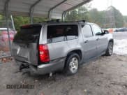 ✅ 2008 Chevrolet Suburban LTZ • VIN: 1GNFC160X8J209533 • Лот: 43556591. Опубликован ранее на IAAI с пробегом 117 108 миль. Бесплатный доступ к архиву аукционных продаж из США и подробный отчёт об истории автомобиля на DreamBid. Изображение 4.