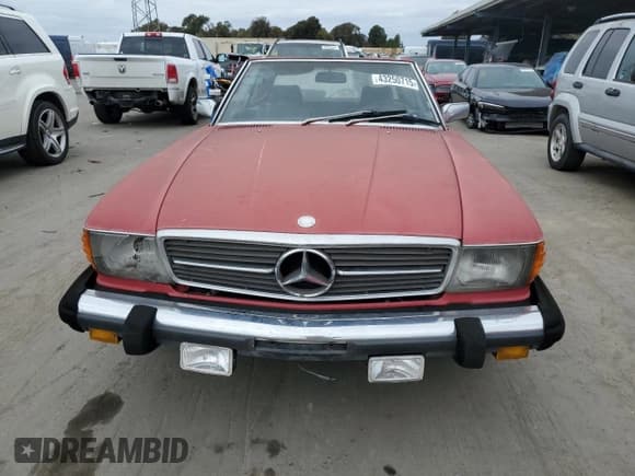 ✅ 1984 Mercedes-Benz 380 SL • VIN: WDBBA45A7EA007073 • Lot: 43250715. Listed on Copart with 149,728 mi. Free auction sales archive from the USA and detailed vehicle history report at DreamBid. Image 5.