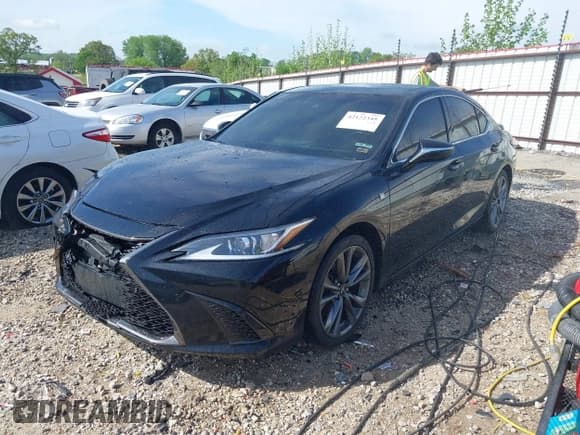✅ 2020 Lexus ES 350 F Sport • VIN: 58AGZ1B15LU066545 • Lot: 42122345. Listed on IAAI with 118,598 mi. Free auction sales archive from the USA and detailed vehicle history report at DreamBid. Image 17.