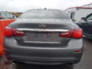 ✅ 2015 Infiniti Q70 • VIN: JN1BY1AR9FM561774 • Lot: 43555572. Wystawiony na IAAI z przebiegiem Nie podano. Bezpłatny archiwum sprzedaży aukcyjnych z USA i szczegółowy raport historii pojazdu na DreamBid. Zdjęcie 16.