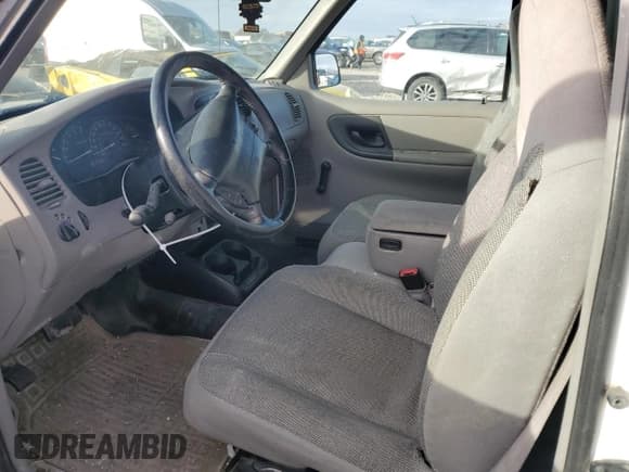 ✅ 2000 Ford Ranger • VIN: 1FTZR11V8YPA46644 • Lot: 88222315. Listed on Copart with 148,975 mi. Free auction sales archive from the USA and detailed vehicle history report at DreamBid. Image 7.