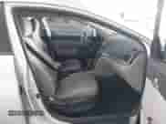 2018 Hyundai Elantra Limited с VIN 5NPD84LF8JH236403, выставлен на аукционе IAAI как лот 42366931 с пробегом 27 579 миль миль и . История ставок и продаж доступна на DreamBid. Изображение 5.