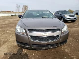 ✅ 2011 Chevrolet Malibu 1LS • VIN: 1G1ZB5E18BF279934 • Lot: 78364594. Listed on Copart with 95,265 mi. Free auction sales archive from the USA and detailed vehicle history report at DreamBid. Image 5.