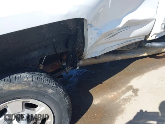 ✅ 2015 Chevrolet Silverado 2500HD LT • VIN: 1GC1KVE86FF520235 • Lot: 41664064. Listed on IAAI with 235,288 mi. Free auction sales archive from the USA and detailed vehicle history report at DreamBid. Image 18.