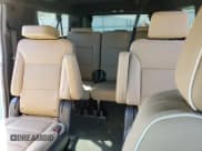 ✅ 2021 Chevrolet Suburban Premier • VIN: 1GNSKFKD6MR187162 • Lot: 76249534. Wystawiony na Copart z przebiegiem 42 017 mil. Bezpłatny archiwum sprzedaży aukcyjnych z USA i szczegółowy raport historii pojazdu na DreamBid. Zdjęcie 10.