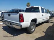 ✅ 2004 Chevrolet Silverado 2500 LT • VIN: 1GCGC23U64F158801 • Lot: 42887314. Wystawiony na IAAI z przebiegiem 124 427 mil. Bezpłatny archiwum sprzedaży aukcyjnych z USA i szczegółowy raport historii pojazdu na DreamBid. Zdjęcie 4.