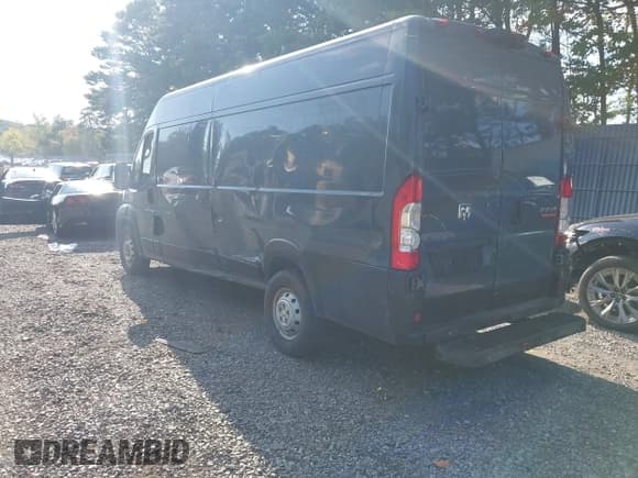 ✅ 2020 Ram ProMaster Cargo • VIN: 3C6URVJG9LE108460 • Lot: 43266741. Listed on IAAI with 71,530 mi. Free auction sales archive from the USA and detailed vehicle history report at DreamBid. Image 3.