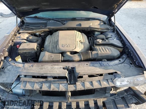 ✅ 2014 Dodge Challenger R/T 100th Anniversary Appearance • VIN: 2C3CDYBT8EH111653 • Лот: 71496384. Опубликован ранее на Copart с пробегом 114 477 миль. Бесплатный доступ к архиву аукционных продаж из США и подробный отчёт об истории автомобиля на DreamBid. Изображение 11.