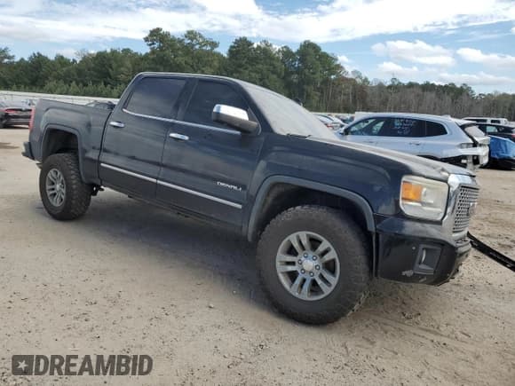 ✅ 2015 GMC Sierra 1500 Denali • VIN: 3GTU2WEC6FG281551 • Лот: 81799365. Опубликован ранее на Copart с пробегом 179 019 миль. Бесплатный доступ к архиву аукционных продаж из США и подробный отчёт об истории автомобиля на DreamBid. Изображение 4.