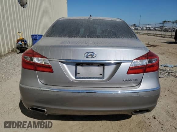 2013 Hyundai Genesis 3.8L z VIN KMHGC4DD6DU209103, wystawiony jako Copart lot #76821794 z przebiegiem 214 857 mil mil oraz Czysty tytuł • Clean title. Historia ofert i sprzedaży dostępna na DreamBid. Obrazek 6.