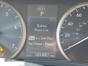 ✅ 2015 Lexus NX 200t • VIN: JTJYARBZ6F2017184 • Lot: 43388256. Wystawiony na IAAI z przebiegiem 101 887 mil. Bezpłatny archiwum sprzedaży aukcyjnych z USA i szczegółowy raport historii pojazdu na DreamBid. Zdjęcie 16.