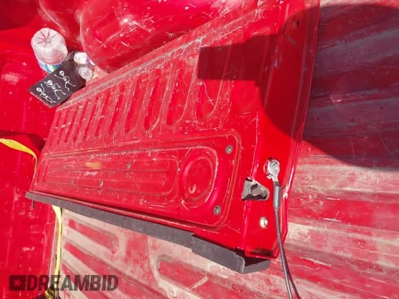 ✅ 2017 Ram 1500 SLT • VIN: 1C6RR7GG3HS709408 • Lot: 43001870. Listed on IAAI with Not provided. Free auction sales archive from the USA and detailed vehicle history report at DreamBid. Image 12.