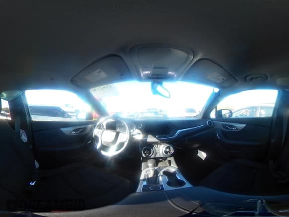 ✅ 2020 Chevrolet Blazer LT • VIN: 3GNKBHRS4LS604743 • Lot: 43462136. Listed on IAAI with 52,127 mi. Free auction sales archive from the USA and detailed vehicle history report at DreamBid. Image 18.