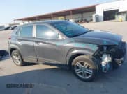✅ 2023 Hyundai Kona Preferred • VIN: KM8K2CAB7PU012830 • Lot: 43176087. Wystawiony na IAAI z przebiegiem 32 078 mil. Bezpłatny archiwum sprzedaży aukcyjnych z USA i szczegółowy raport historii pojazdu na DreamBid. Zdjęcie 14.