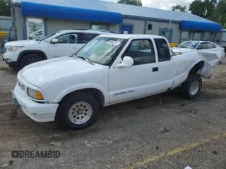 ✅ 1996 GMC Sonoma SLS • VIN: 1GTCS19X1TK528426 • Lot: 69843705. Listed on Copart with Not provided. Free auction sales archive from the USA and detailed vehicle history report at DreamBid. Image 1.