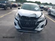 ✅ 2022 Nissan Kicks S • VIN: 3N1CP5BV5NL530542 • Лот: 43276569. Опубликован ранее на IAAI с пробегом 39 041 миль. Бесплатный доступ к архиву аукционных продаж из США и подробный отчёт об истории автомобиля на DreamBid. Изображение 6.