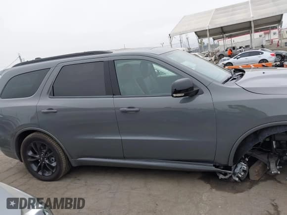 ✅ 2023 Dodge Durango GT Plus • VIN: 1C4RDHDG5PC675336 • Лот: 42277960. Опубликован ранее на IAAI с пробегом 7 673 миль. Бесплатный доступ к архиву аукционных продаж из США и подробный отчёт об истории автомобиля на DreamBid. Изображение 14.