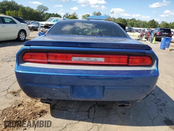 ✅ 2010 Dodge Challenger R/T • VIN: 2B3CJ5DT8AH244716 • Lot: 73002824. Wystawiony na Copart z przebiegiem Nie podano. Bezpłatny archiwum sprzedaży aukcyjnych z USA i szczegółowy raport historii pojazdu na DreamBid. Zdjęcie 6.