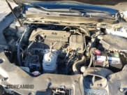 ✅ 2015 Acura TLX Technology • VIN: 19UUB1F59FA007974 • Lot: 43632309. Wystawiony na IAAI z przebiegiem 204 228 mil. Bezpłatny archiwum sprzedaży aukcyjnych z USA i szczegółowy raport historii pojazdu na DreamBid. Zdjęcie 10.