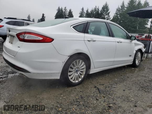 ✅ 2016 Ford Fusion SE Luxury • VIN: 3FA6P0PU5GR196578 • Lot: 85434425. Listed on Copart with 117,809 mi. Free auction sales archive from the USA and detailed vehicle history report at DreamBid. Image 3.