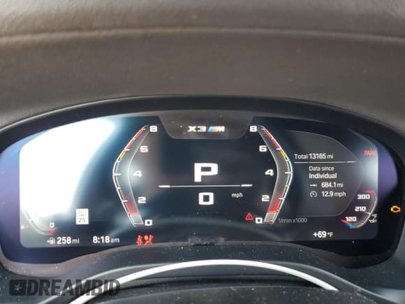 ✅ 2024 BMW X3 M • VIN: 5YM13EC09R9V86167 • Lot: 60291545. Wystawiony na Copart z przebiegiem 13 165 mil. Bezpłatny archiwum sprzedaży aukcyjnych z USA i szczegółowy raport historii pojazdu na DreamBid. Zdjęcie 9.