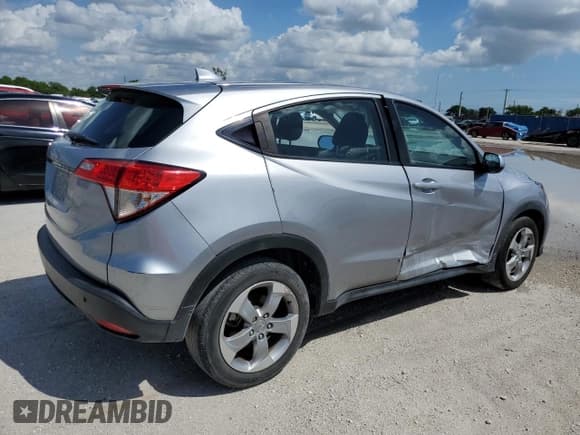 ✅ 2021 Honda HR-V LX • VIN: 3CZRU5H30MM730415 • Лот: 84898505. Опубликован ранее на Copart с пробегом 47 375 миль. Бесплатный доступ к архиву аукционных продаж из США и подробный отчёт об истории автомобиля на DreamBid. Изображение 3.