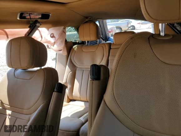 ✅ 2023 Land Rover Range Rover Sport SE • VIN: SAL1P9EU8PA111893 • Lot: 67985415. Wystawiony na Copart z przebiegiem Nie podano. Bezpłatny archiwum sprzedaży aukcyjnych z USA i szczegółowy raport historii pojazdu na DreamBid. Zdjęcie 10.