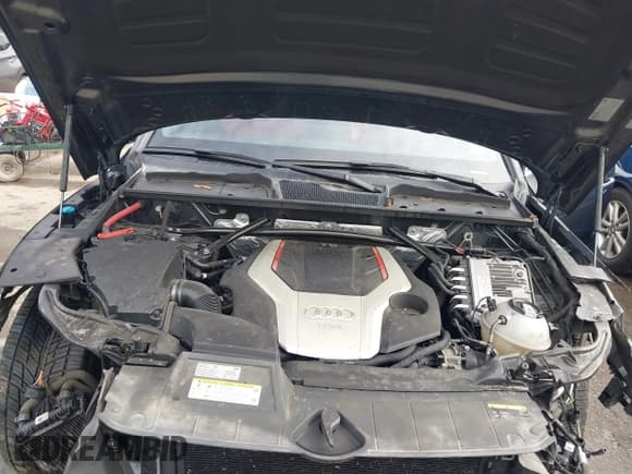 ✅ 2018 Audi SQ5 Premium Plus • VIN: WA1A4AFY2J2047283 • Лот: 42146309. Опубликован ранее на IAAI с пробегом 73 695 миль. Бесплатный доступ к архиву аукционных продаж из США и подробный отчёт об истории автомобиля на DreamBid. Изображение 10.