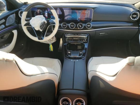 ✅ 2022 Mercedes-Benz CLS 450 • VIN: W1K2J5KB0NA103654 • Lot: 43417694. Listed on Copart with 7,073 mi. Free auction sales archive from the USA and detailed vehicle history report at DreamBid. Image 8.