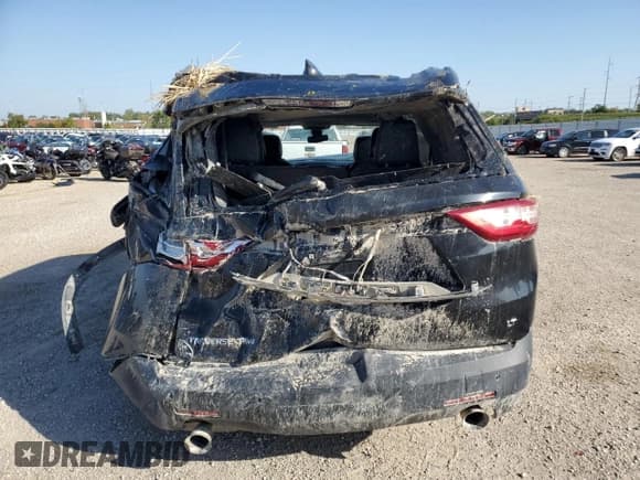 ✅ 2018 Chevrolet Traverse LT • VIN: 1GNEVHKW7JJ153839 • Lot: 84032365. Wystawiony na Copart z przebiegiem 154 182 mil. Bezpłatny archiwum sprzedaży aukcyjnych z USA i szczegółowy raport historii pojazdu na DreamBid. Zdjęcie 6.