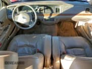 ✅ 2002 Ford Crown Victoria LX • VIN: 2FAFP74W52X160186 • Lot: 94668485. Wystawiony na Copart z przebiegiem 112 201 mil. Bezpłatny archiwum sprzedaży aukcyjnych z USA i szczegółowy raport historii pojazdu na DreamBid. Zdjęcie 8.