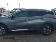 ✅ 2017 Nissan Murano Platinum • VIN: 5N1AZ2MG1HN203728 • Lot: 42525821. Wystawiony na IAAI z przebiegiem 132 334 mil. Bezpłatny archiwum sprzedaży aukcyjnych z USA i szczegółowy raport historii pojazdu na DreamBid. Zdjęcie 14.