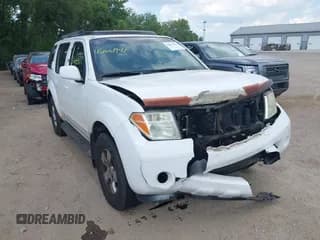 ✅ 2006 Nissan Pathfinder SE • VIN: 5N1AR18W66C618953 • Lot: 42661741. Wystawiony na IAAI z przebiegiem 227 201 mil. Bezpłatny archiwum sprzedaży aukcyjnych z USA i szczegółowy raport historii pojazdu na DreamBid. Zdjęcie 1.