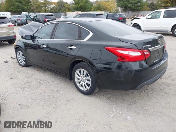 ✅ 2016 Nissan Altima S • VIN: 1N4AL3AP9GN323023 • Lot: 43563099. Wystawiony na IAAI z przebiegiem 109 274 mil. Bezpłatny archiwum sprzedaży aukcyjnych z USA i szczegółowy raport historii pojazdu na DreamBid. Zdjęcie 3.