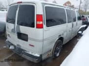 ✅ 2005 GMC Savana Cargo YF7 Upfitter • VIN: 1GDFG15T151186546 • Lot: 43638275. Wystawiony na IAAI z przebiegiem 236 861 mil. Bezpłatny archiwum sprzedaży aukcyjnych z USA i szczegółowy raport historii pojazdu na DreamBid. Zdjęcie 4.