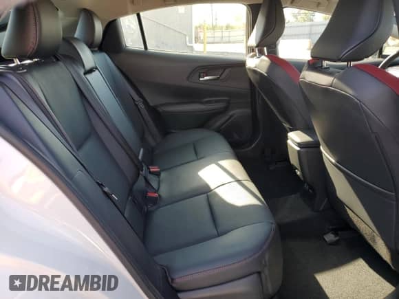 2025 Toyota Prius SE z VIN JTDACACU9S3043379, wystawiony jako Copart lot #85342555 z przebiegiem 3 866 mil mil oraz Szkoda całkowita • Salvage title. Historia ofert i sprzedaży dostępna na DreamBid. Obrazek 10.