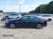 ✅ 2021 Nissan Altima SV • VIN: 1N4BL4DV4MN311457 • Lot: 43216874. Wystawiony na IAAI z przebiegiem 158 190 mil. Bezpłatny archiwum sprzedaży aukcyjnych z USA i szczegółowy raport historii pojazdu na DreamBid. Zdjęcie 14.