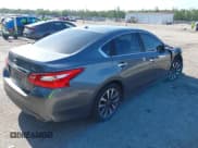 ✅ 2017 Nissan Altima SL • VIN: 1N4AL3AP7HC224844 • Lot: 42922722. Listed on IAAI with 163,041 mi. Free auction sales archive from the USA and detailed vehicle history report at DreamBid. Image 4.