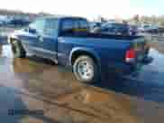 2002 Dodge Dakota Sport z VIN 1B7GL32X52S569340, wystawiony jako IAAI lot #41541480 z przebiegiem 176 632 mil mil oraz . Historia ofert i sprzedaży dostępna na DreamBid. Obrazek 3.