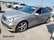 ✅ 2006 Mercedes-Benz C 230 Sport • VIN: WDBRF52HX6F831502 • Лот: 72020365. Опубликован ранее на Copart с пробегом 135 765 миль. Бесплатный доступ к архиву аукционных продаж из США и подробный отчёт об истории автомобиля на DreamBid. Изображение 1.