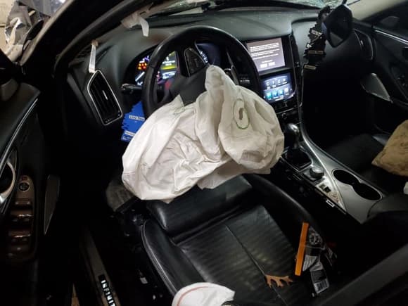 ✅ 2017 Infiniti Q50 Red Sport 400 • VIN: JN1FV7AR3HM872004 • Lot: 47538175. Listed on Copart with 111,738 mi. Free auction sales archive from the USA and detailed vehicle history report at DreamBid. Image 8.