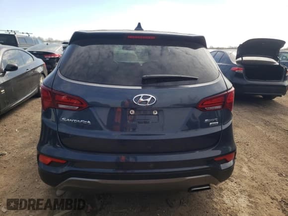 ✅ 2017 Hyundai Santa Fe 2.4L • VIN: 5XYZTDLB0HG432290 • Lot: 48237303. Listed on Copart with 97,876 mi. Free auction sales archive from the USA and detailed vehicle history report at DreamBid. Image 6.