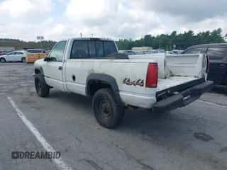 1998 Chevrolet Silverado 3500 с VIN 1GCHK34R2WZ276482, выставлен на аукционе IAAI как лот 42879381 с пробегом 189 101 миль миль и . История ставок и продаж доступна на DreamBid. Изображение 3.